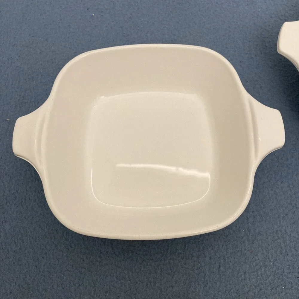 VTG Corning Ware Blue Cornflower Petite Pan (P-41)‎ Set Of 2 with 1 Plastic Lid